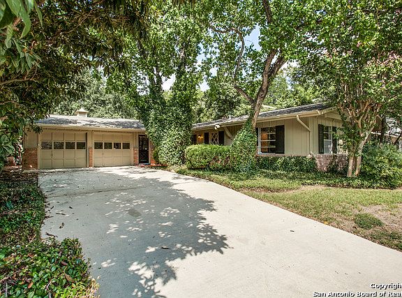 2nd image of 2327 Blanton Dr