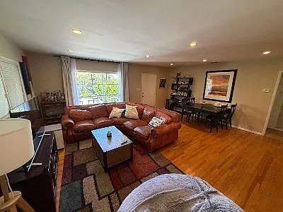 3283 Kelton Ave — Photo 16