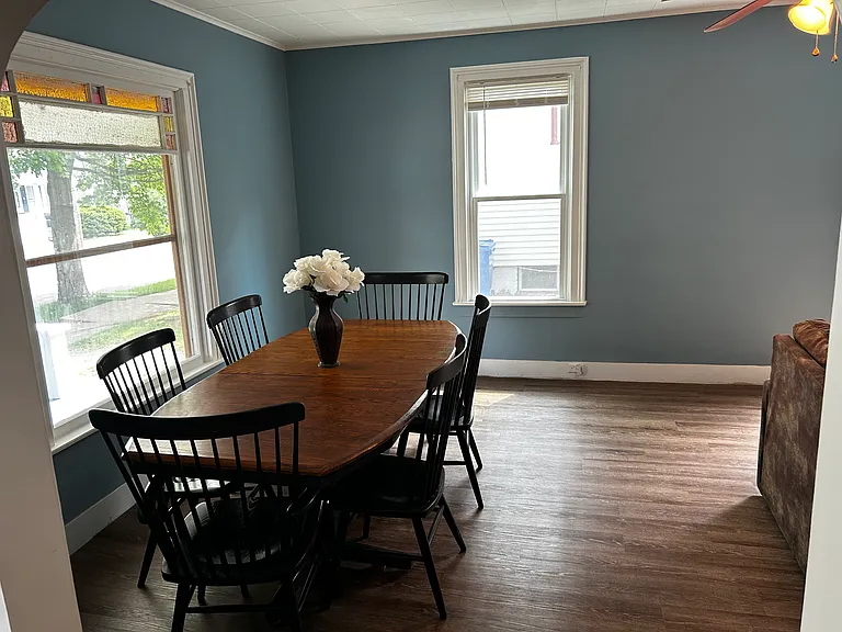 31 Maple Ave — Photo 21
