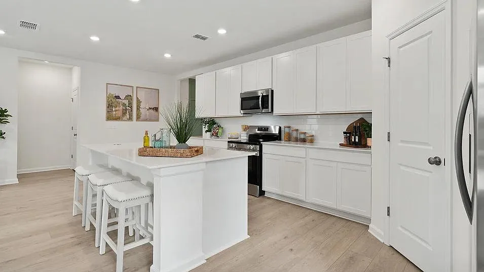 5526 Guava Court, Poinciana, FL 34758 — Photo 3