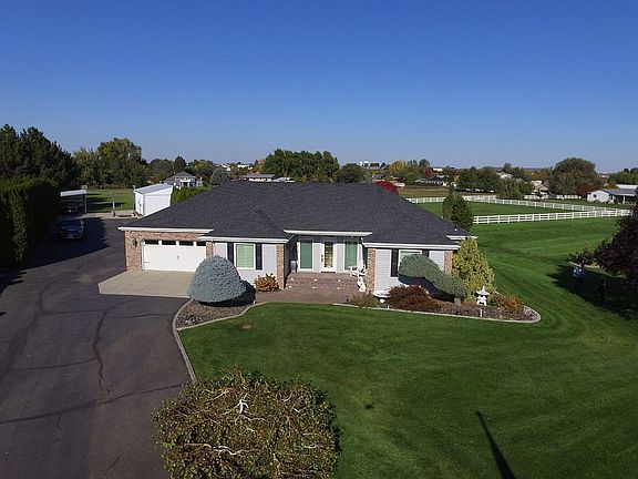 3rd image of 8915 W Argent Rd