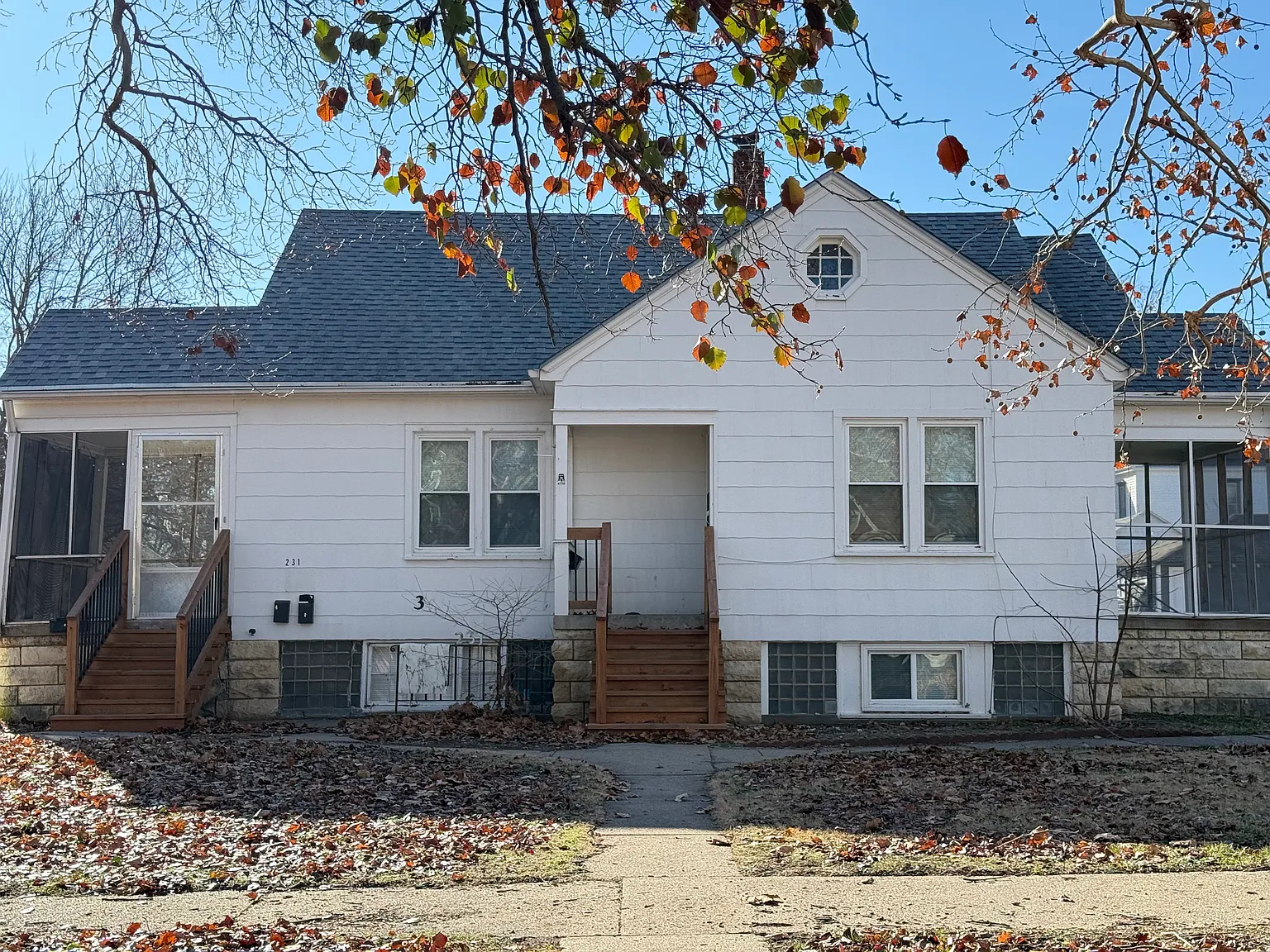 1 bed, 1100 sqft, $800 — Photo 1