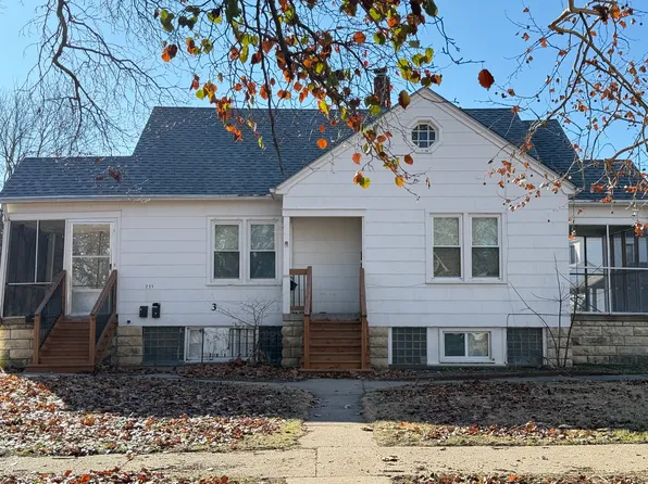 231 W 4th St APT 2, Junction City, KS 66441