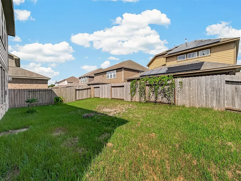 20702 Iron Timber Ln — Photo 48
