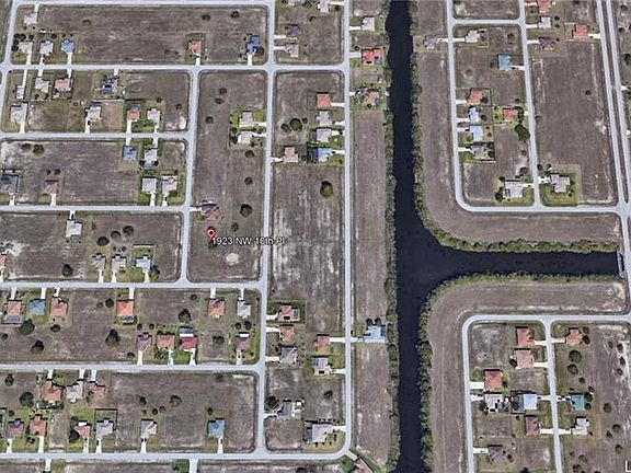 4th image of 1923 NW 10th Pl