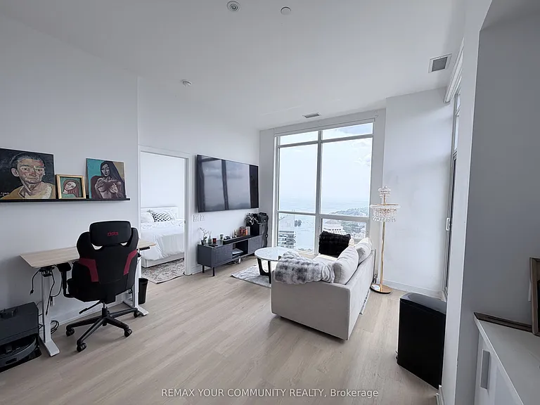 2220 Lakeshore Ave #Penthouse 2 — Photo 7