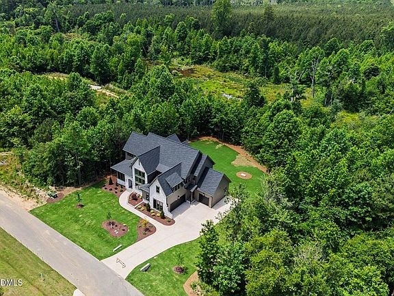 2nd image of 346 Lila Dr