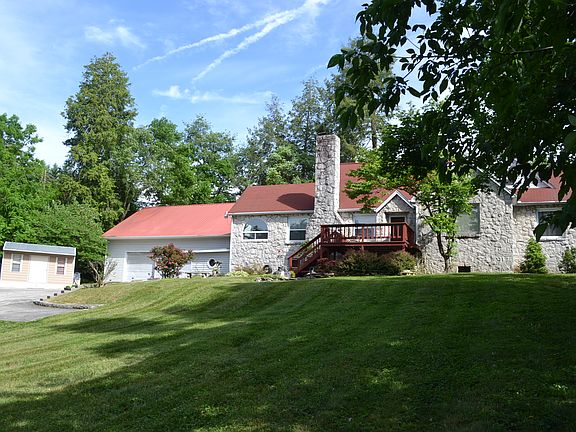 5th image of 3230 Washington Pike