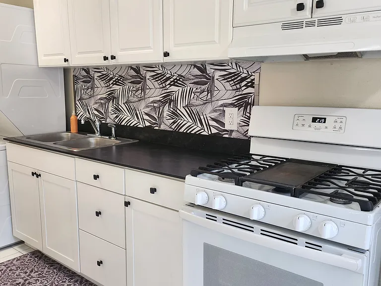 9458 Hickory St #B — Photo 7