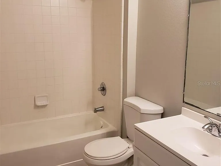 18151 Bridle Club Dr — Photo 5