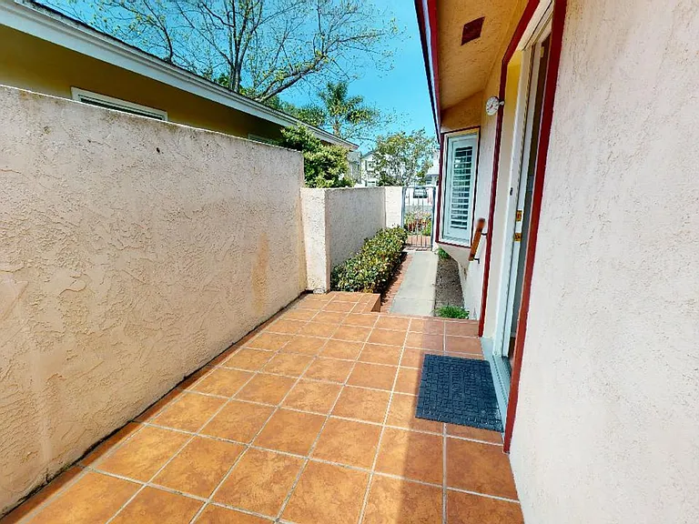 713 I Ave — Photo 18