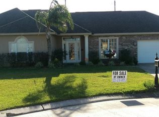 346 Madewood Dr, Destrehan, LA 70047