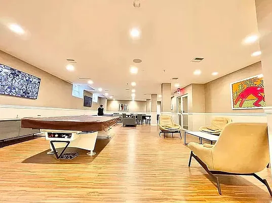 Rented by Century 21 Premier  | media 27