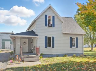 1421 Charles St, Huntington, IN 46750