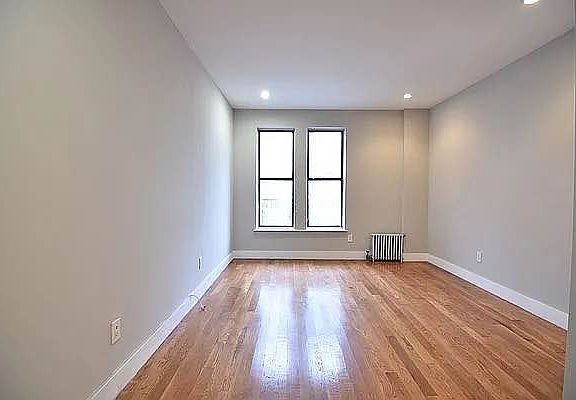 4th image of 661 W 180th St APT 4D