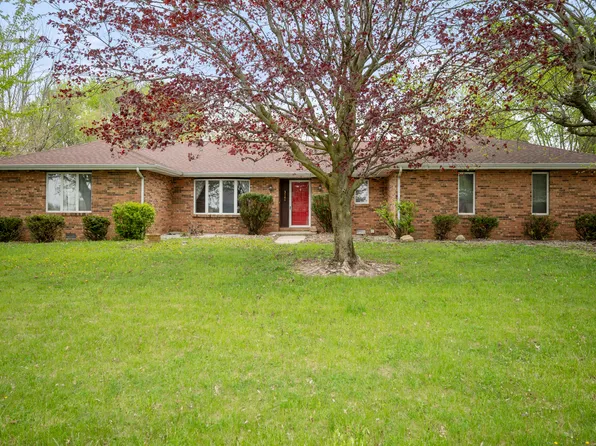 3148 S Nora Dr, New Castle, IN 47362