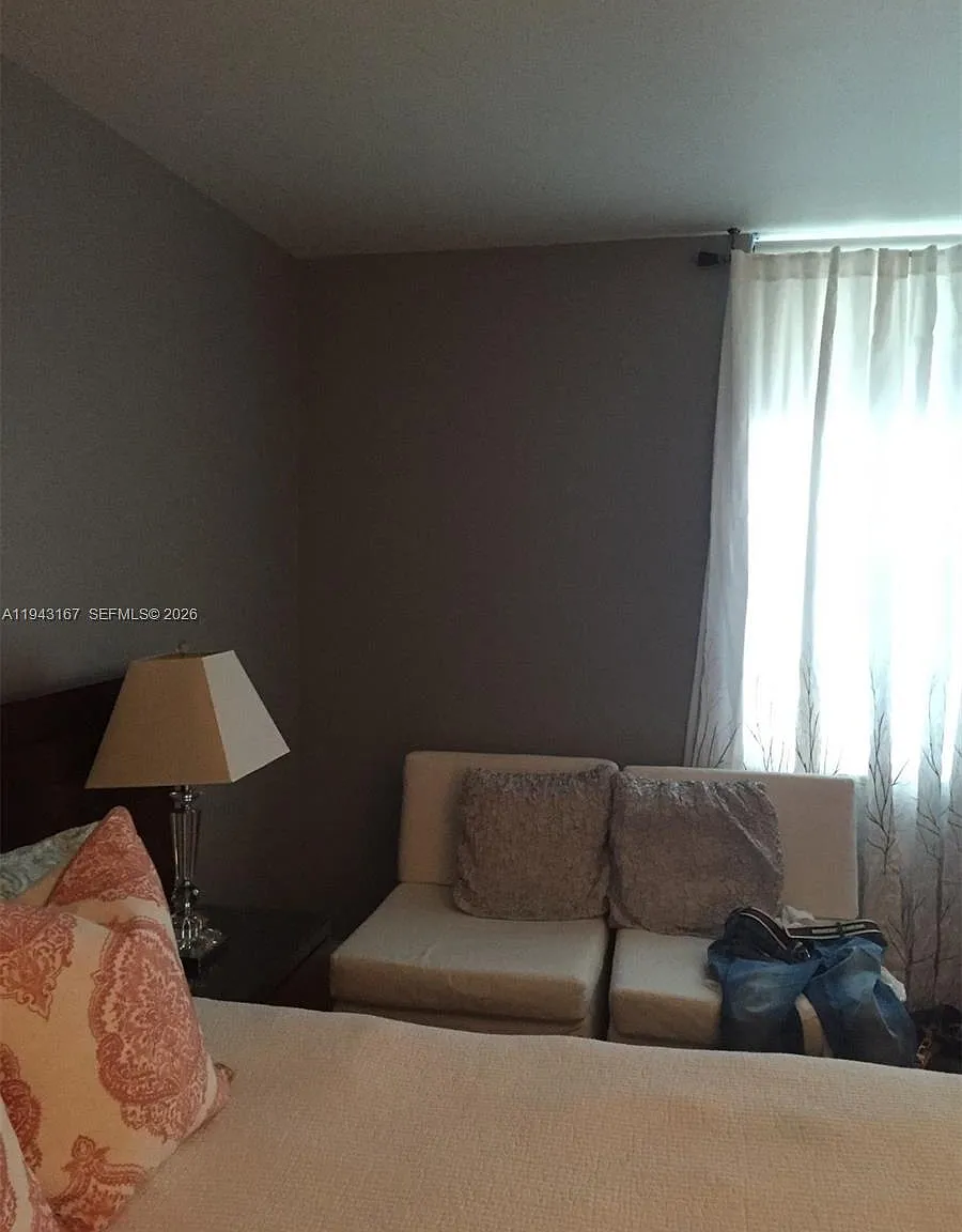 Decoplage Condo — Photo 2