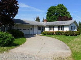 3517 West St, Lansing, MI 48917