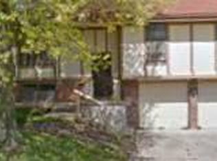 518 Buena Vista Dr, Belton, MO 64012
