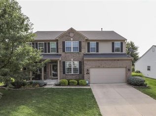 1049 Astoria Ct, Greenwood, IN 46143