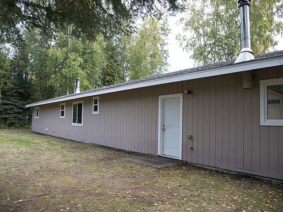 4th image of 1359 Roma St