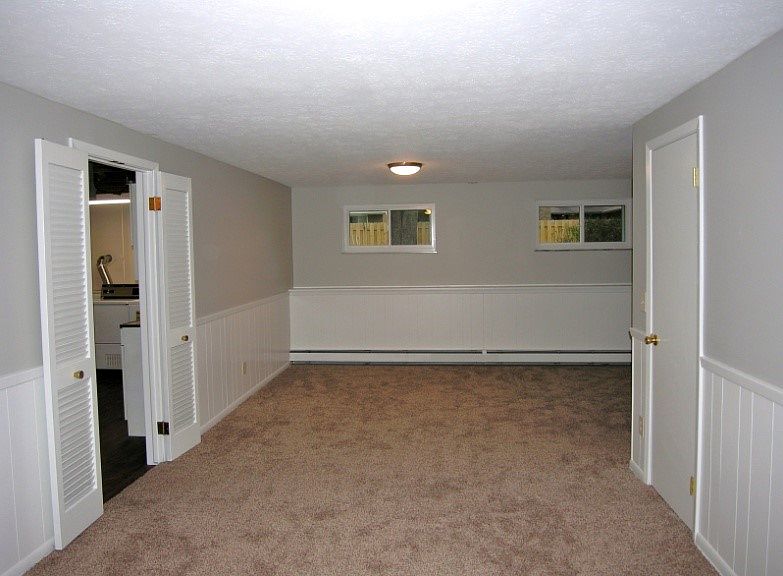 1st image of 6884 Anthony Ln