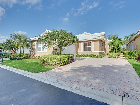 2nd image of 4521 Kensington Park Way