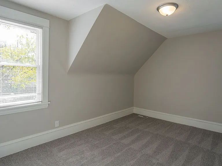 1606 Concordia Ave — Photo 25