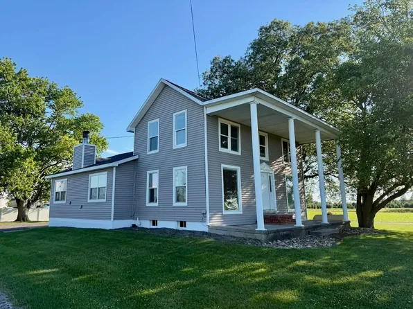 5577 Peet Rd, Chesaning, MI 48616