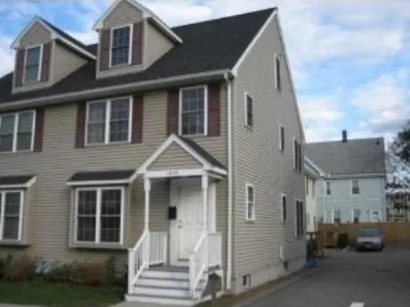 1438 Hyde Park Ave, Hyde Park, MA 02136