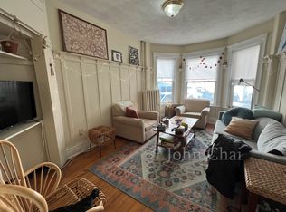 1367 Commonwealth Ave APT 4, Boston, MA 02134