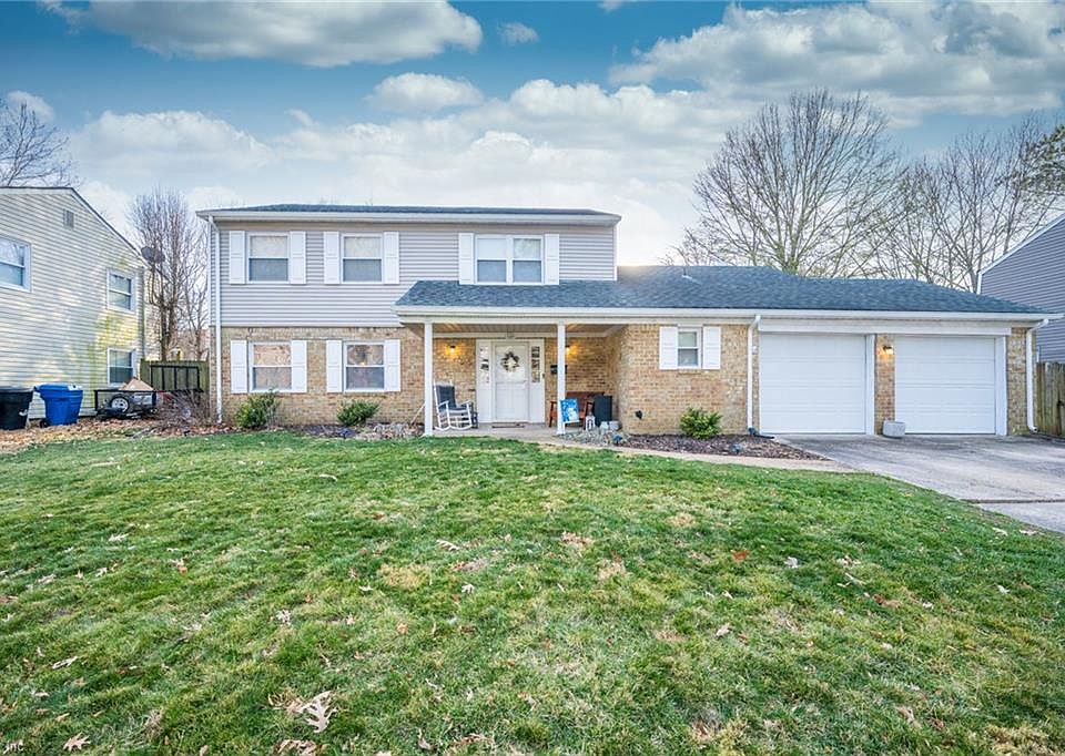 1st image of 548 Woodlake Rd