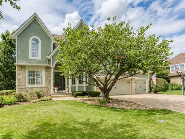 13105 W 127th Pl, Overland Park, KS 66213
