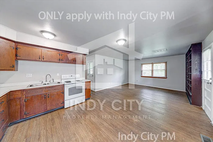 3903 Elmonte Ct — Photo 4