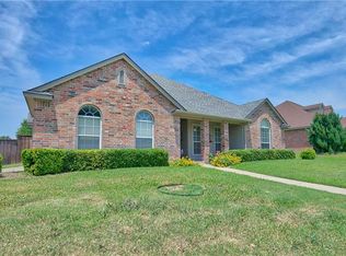 403 Taos Ct E, Aledo, TX 76008