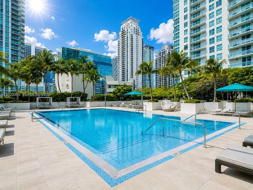 951 Brickell Ave