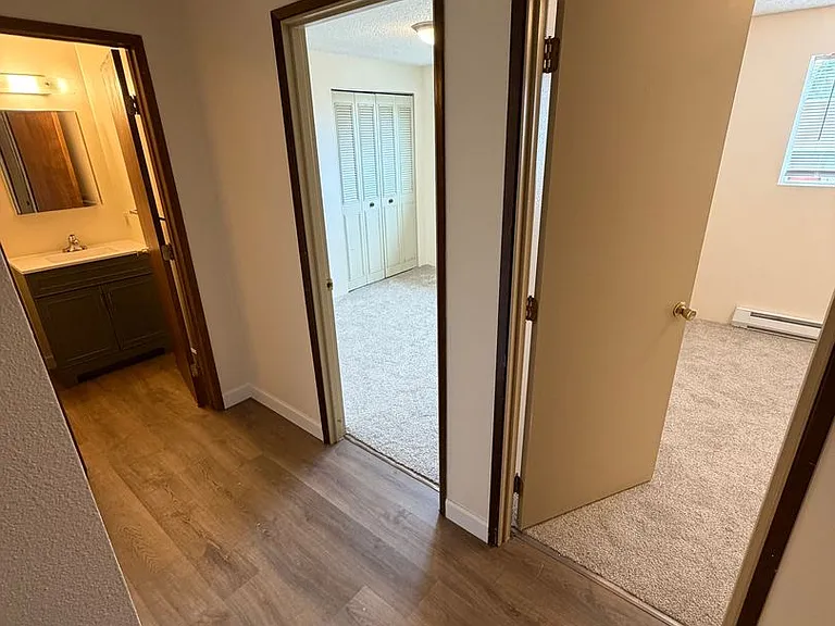 Pinewood Apartments — Photo 48