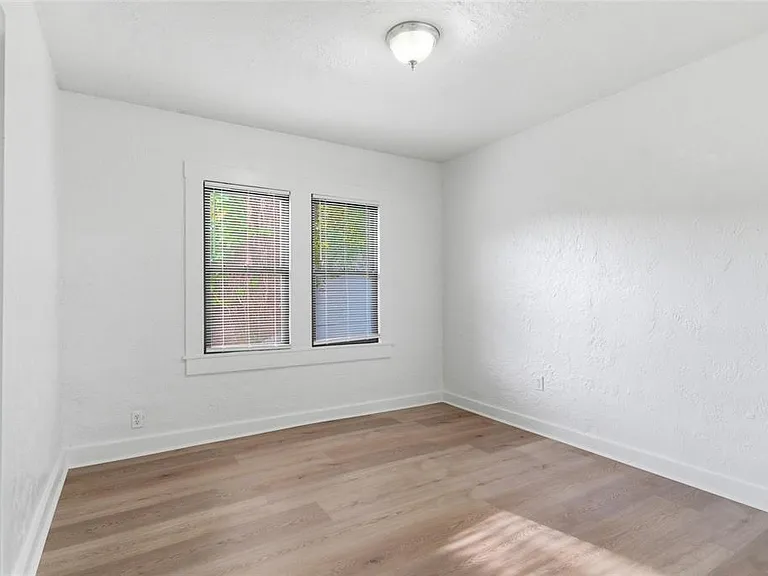 2206 Page Ave — Photo 19