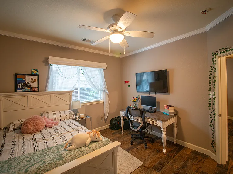 1580 Bonham Pkwy — Photo 17