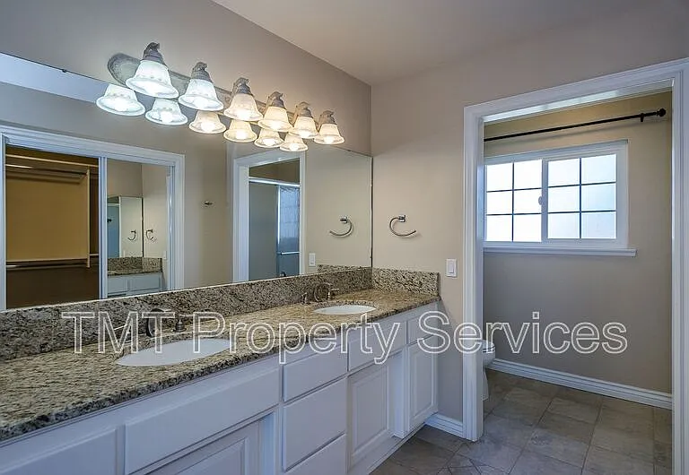 485 Meadowbrook Dr — Photo 20