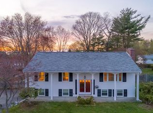 67 Meadow Ln, North Andover, MA 01845