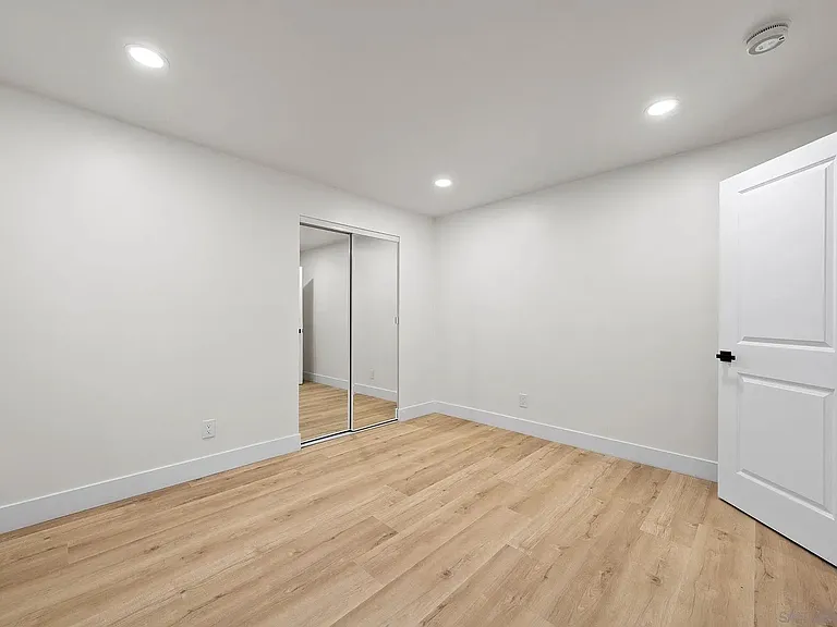 3773 Texas St — Photo 18