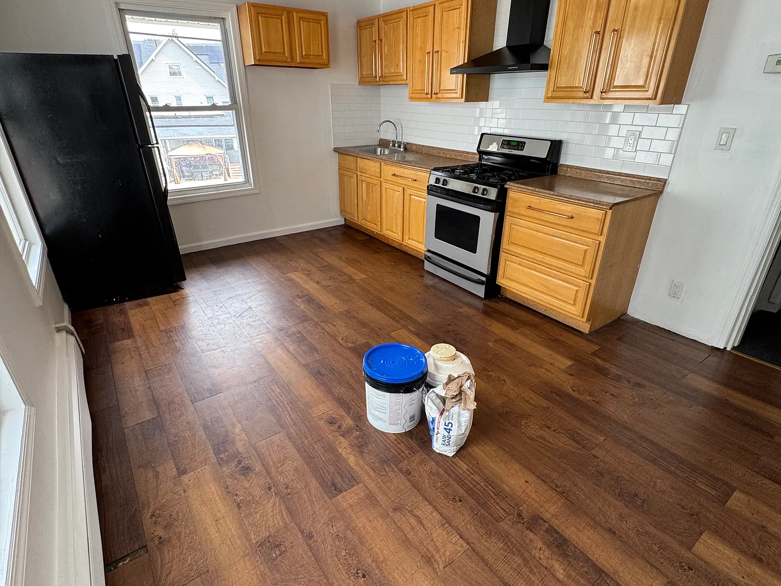 4 bed, $2,800 — Photo 4