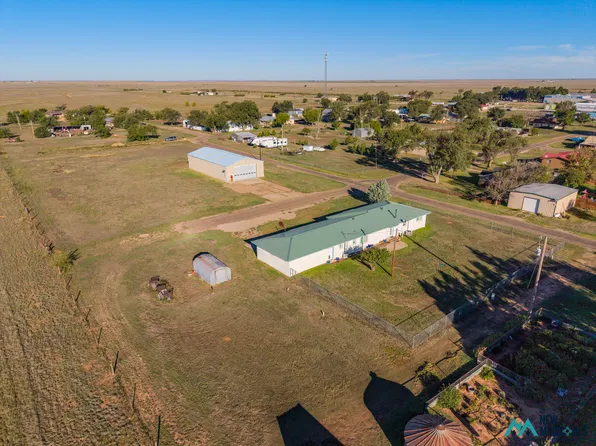 405 S Broadway St, Grady, NM 88120