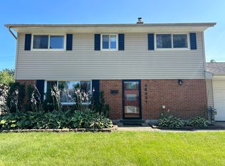 34031 Tonquish Trl, Westland, MI 48185