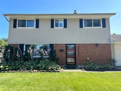 34031 Tonquish Trl, Westland, MI, 48185