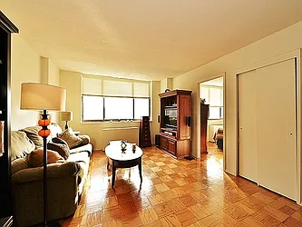 Rented by Cooper & Cooper Real Estate