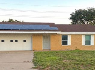 1207 Bailey Ave, Dumas, TX 79029