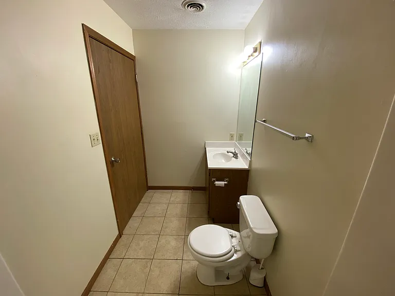 666 E Buchtel Ave #666 — Photo 17
