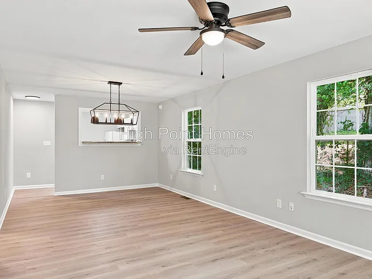 3408 Jones St #1 — Photo 4